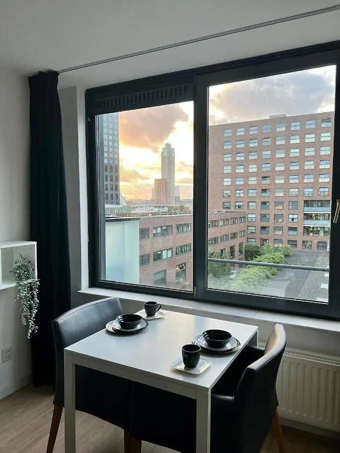 Bridge View Hotel Rotterdam